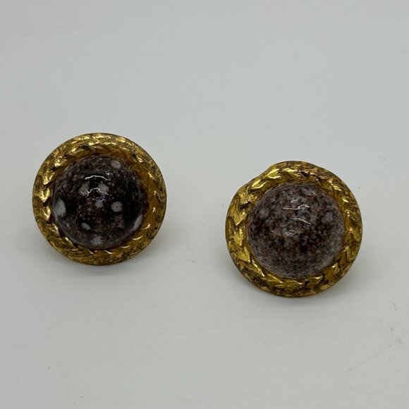 Vintage Miriam Haskell Clip-On Earrings Gold-Tone Frame Brown Speckled Cabochons - Picture 1 of 8